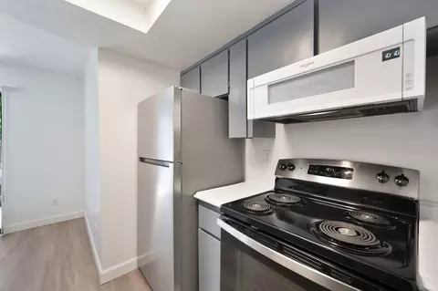 201 E Grant Line Rd #12, Tracy, CA 95376