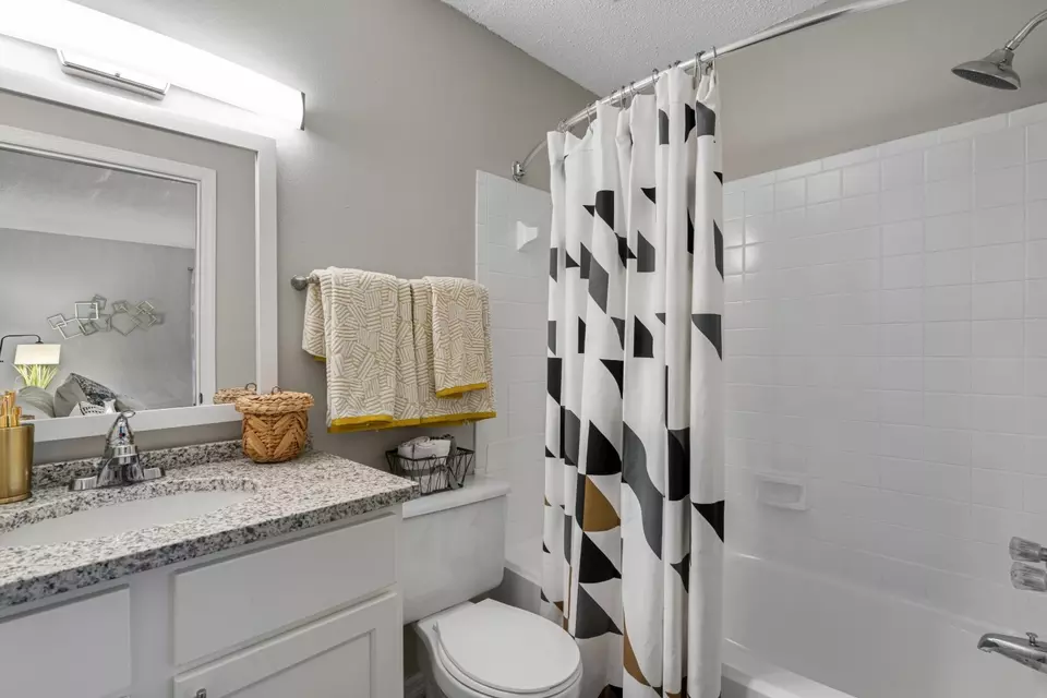  6158 Beacon Isles Dr #7-7-107, Tampa, FL 33615 photo 21