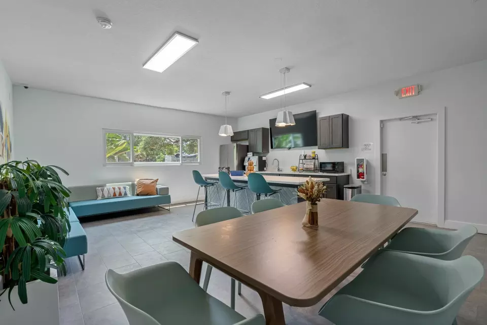  6158 Beacon Isles Dr #7-7-107, Tampa, FL 33615 photo 12