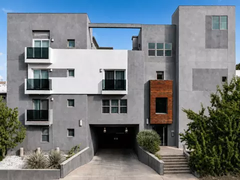 11925 Kling St #104, Los Angeles, CA 91607