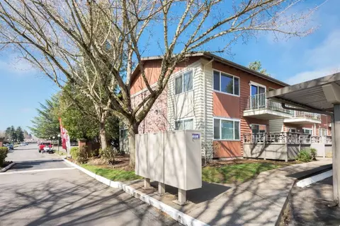 2124 NE 19th St #115, Gresham, OR 97030 photo 35