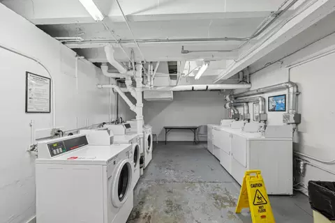 676 Geary St #102, San Francisco, CA 94109