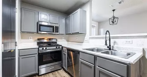 5301 Fm 517 #23E, Dickinson, TX 77539