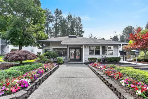 13101 SE 240th St #F301, Kent, WA 98031