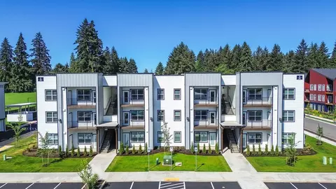 7011 NE 126th St #E096, Vancouver, WA 98686
