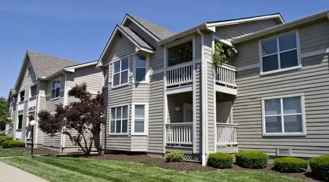 5100 Conser St #177, Overland Park, KS 66202