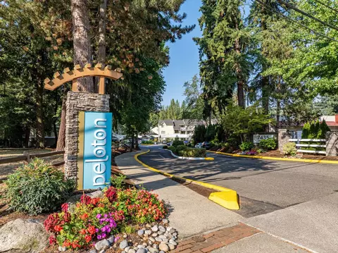 7435 159th Pl NE #H350, Redmond, WA 98052
