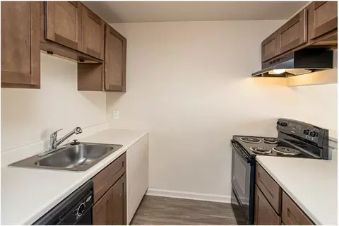 4404 Canal St #504, Lake Charles, LA 70605