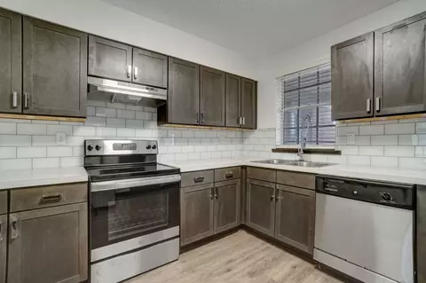 800 Scenic Dr #55, Pensacola, FL 32503