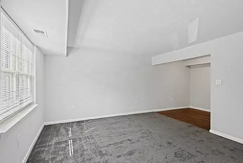 1 Janper Ct #47, Woodlawn, MD 21207