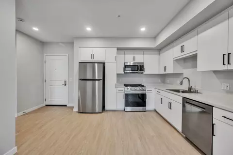 320 N Euclid Ave #116, Ontario, CA 91764