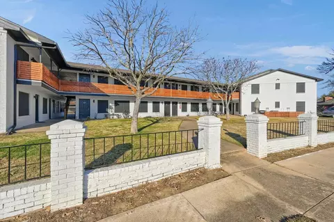 221 Archer Cir #W153, Sherman, TX 75092