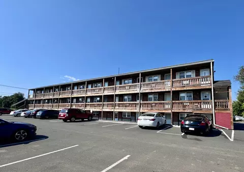 1162 Springfield St #35, Agawam Town, MA 01030