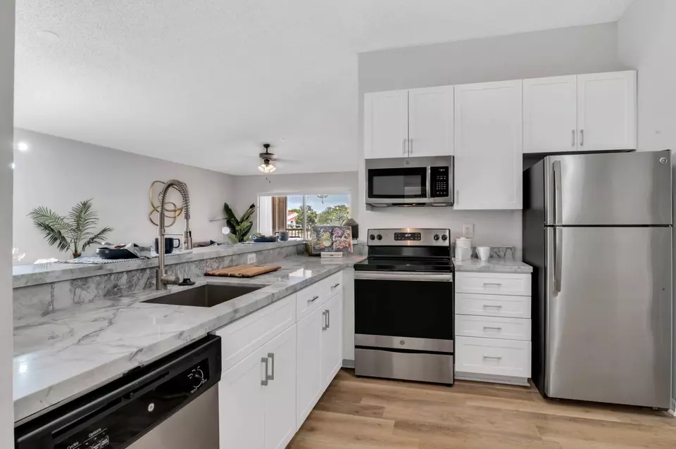  9817 Arbor Oaks Ln #18301, Boca Raton, FL 33428 photo 19