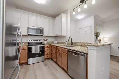 10101 Governor Warfield Pkwy #333, Columbia, MD 21044