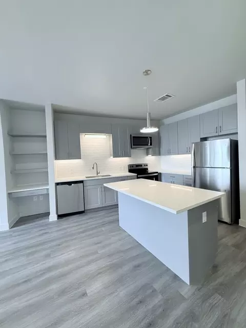 521 Samuels Ave #1-406, Fort Worth, TX 76102