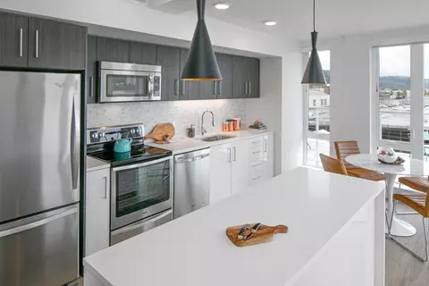 2220 NW Front Ave #318, Portland, OR 97209