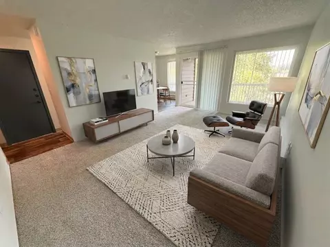 30602 Pacific Hwy S #F - 201, Federal Way, WA 98003