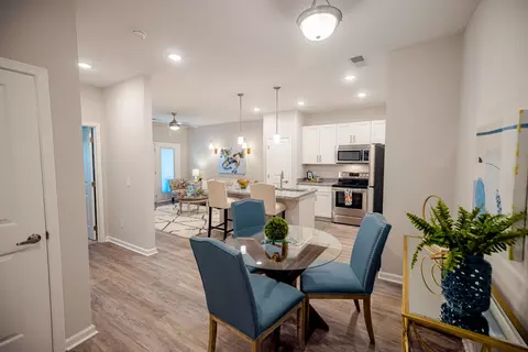 185 Rosewood Loop #184-184-105, Burlington, NC 27215
