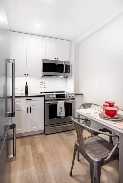 2416 K St NW #405, Washington, DC 20037