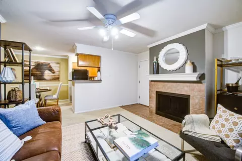 5605 Village Glen Dr #0305, Dallas, TX 75206