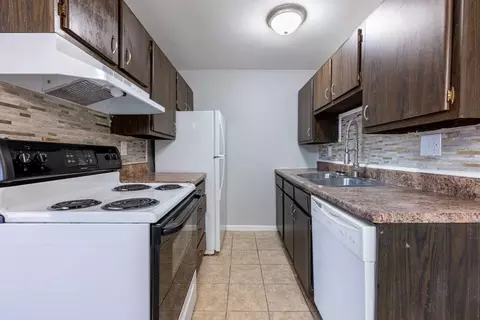 519 S Main Street 519 #9, Englewood, OH 45322