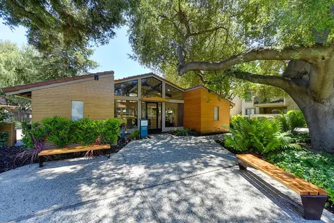 850 Meridian Way #082, San Jose, CA 95126