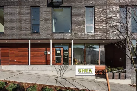 1830 E Mercer St #401, Seattle, WA 98112