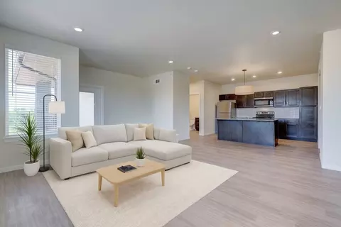 3916 NW 164th St #11-208, Edmond, OK 73013