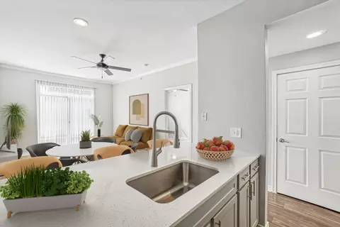 2210 Winsted Dr #2208, Dallas, TX 75214