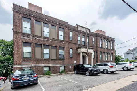 233 Ridgewood Ave #16, Pittsburgh, PA 15229