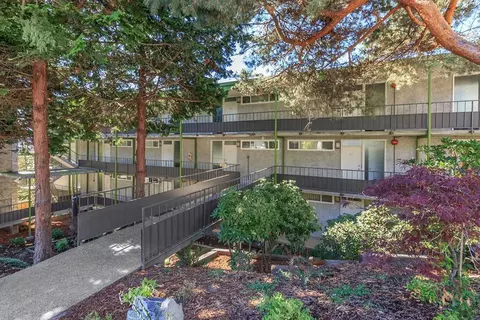 1909 Franklin Ave E #203, Seattle, WA 98102