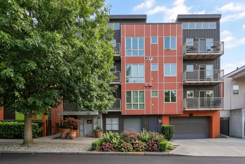 317 NW 41st St #314, Seattle, WA 98107