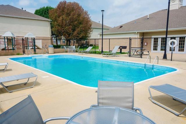 230 Mcmillan Ct #235-102, Cortland, IL 60112