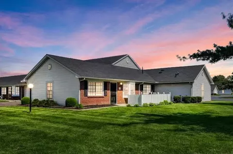 3800 Battersea Dr #4371, Groveport, OH 43125