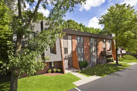 7653 Woodmore Trce #D03, Indianapolis, IN 46260