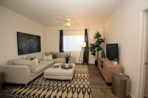 13621 W Glendale Ave #1227, Glendale, AZ 85307