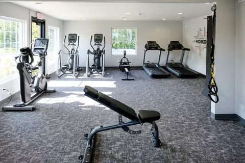 9960 Wayne Rd #03-204, Romulus, MI 48174 photo 5