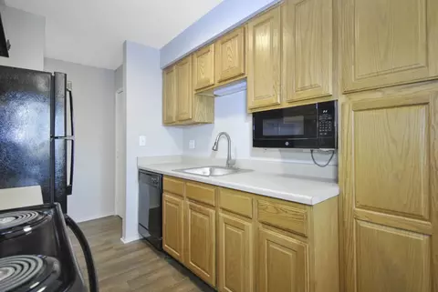 9960 Wayne Rd #03-204, Romulus, MI 48174 photo 17