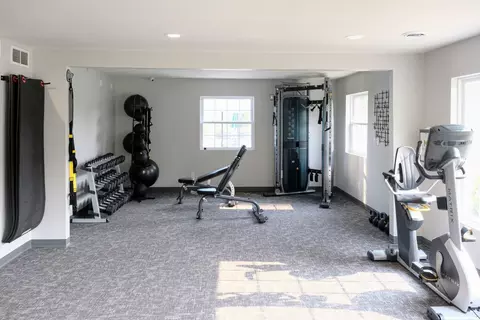 9960 Wayne Rd #03-202, Romulus, MI 48174 photo 6