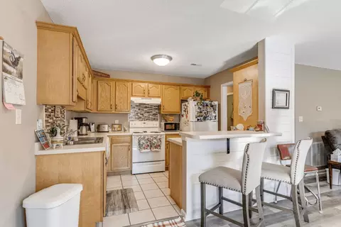 100 Village Creek Dr #604, Asheville, NC 28806