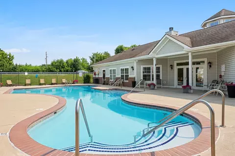 2030 Runaway Bay Dr #2029J, Speedway, IN 46224