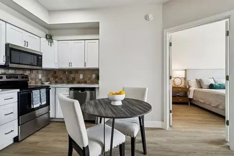 101 Holiday Blvd #201, Covington, LA 70433