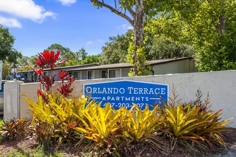 4697 Flower Coral Dr #111, Orlando, FL 32808