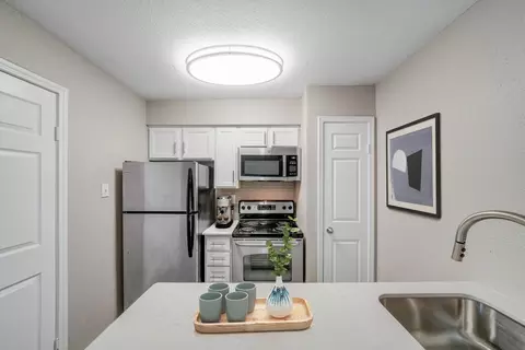 9519 Valley Ranch Pkwy W #1096-2, Irving, TX 75063