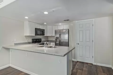 5112 N 17th Ave #06, Phoenix, AZ 85015
