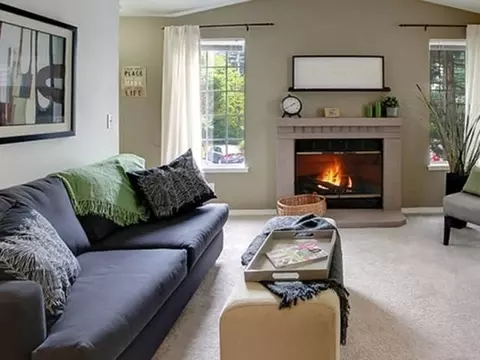31500 1st Ave S #201, Federal Way, WA 98003