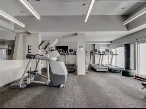 500 Park Ave #318, Baltimore, MD 21201