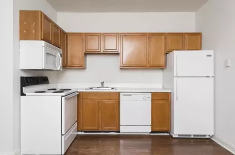1411 Walnut St #405, Philadelphia, PA 19102
