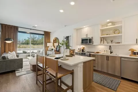 11901 Burnet Rd #204, Austin, TX 78758